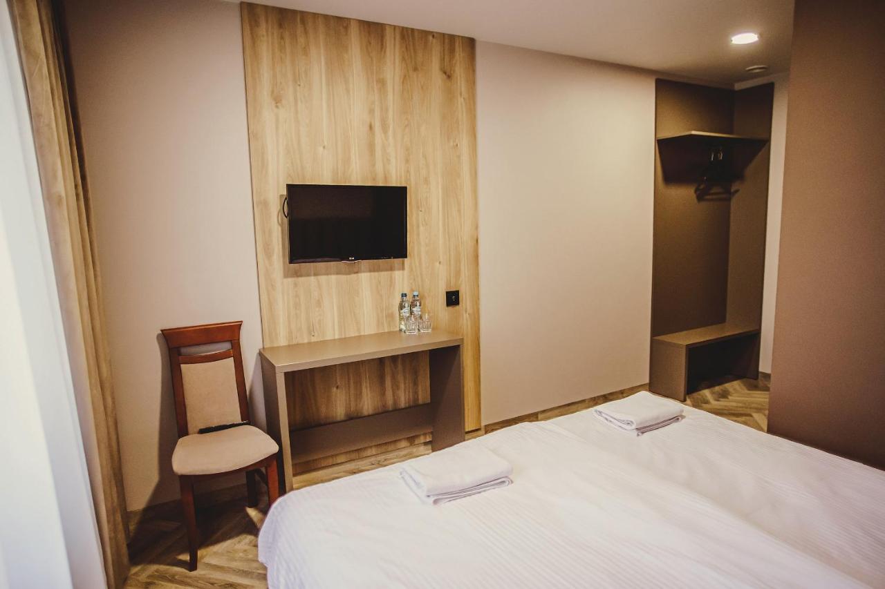 Motel Wrzosowa Kamiensk Zewnętrze zdjęcie