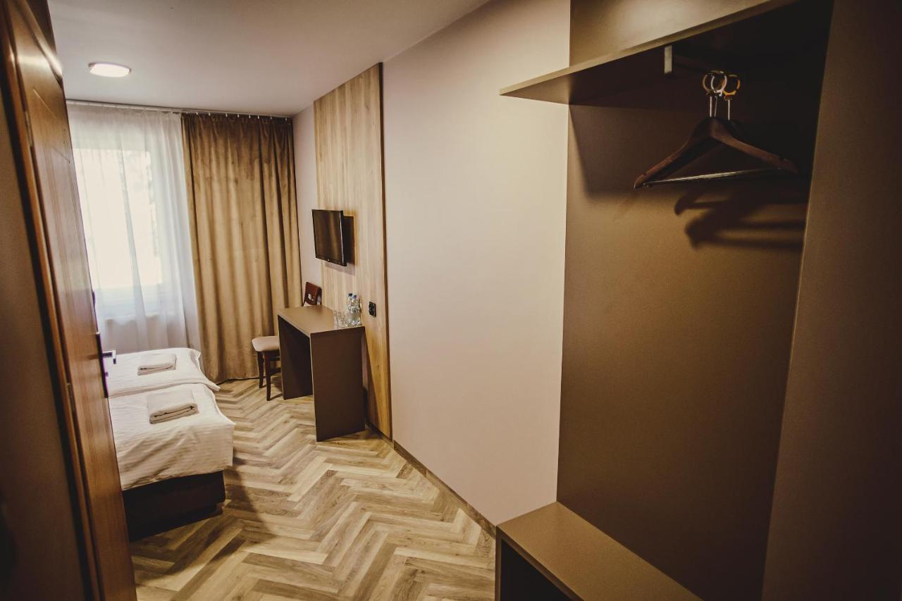 Motel Wrzosowa Kamiensk Zewnętrze zdjęcie
