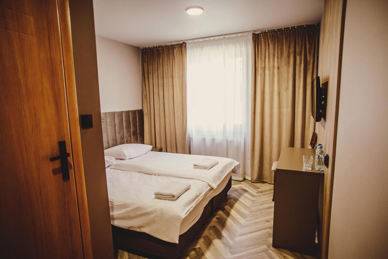 Motel Wrzosowa Kamiensk Zewnętrze zdjęcie
